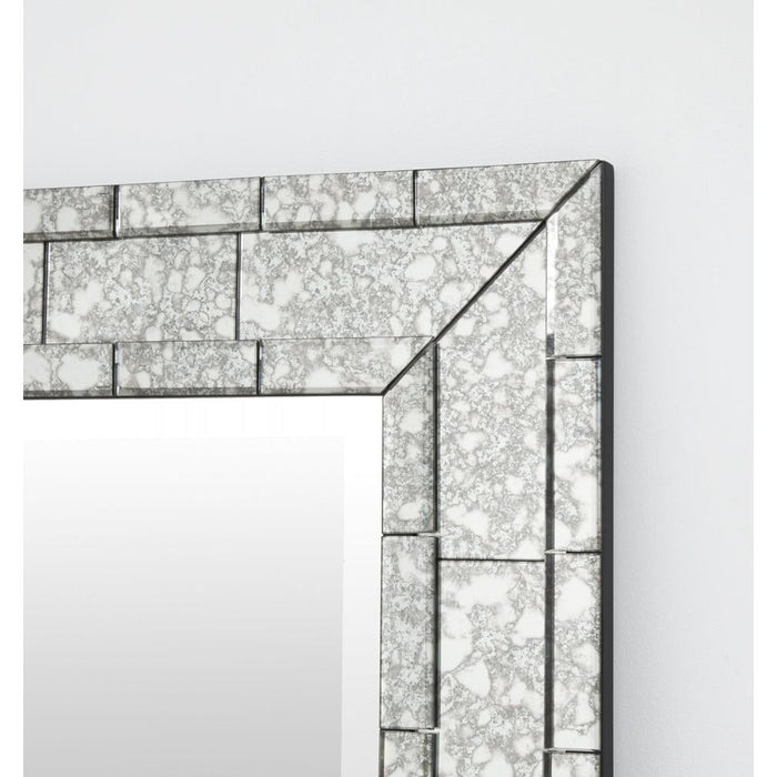 Prado Leaner Mirror Warranbrooke